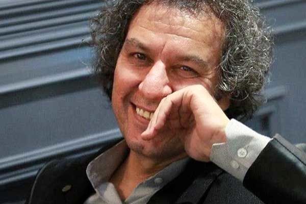 اشک‌های حمید لولایی در مراسم آرش میراحمدی