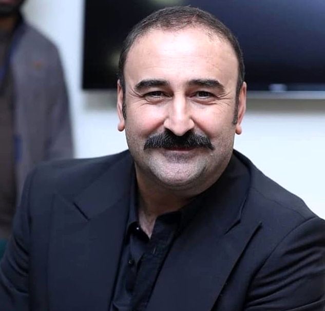 سلفی جدید و متفکرانه آقا بازیگر سریال «پایتخت»