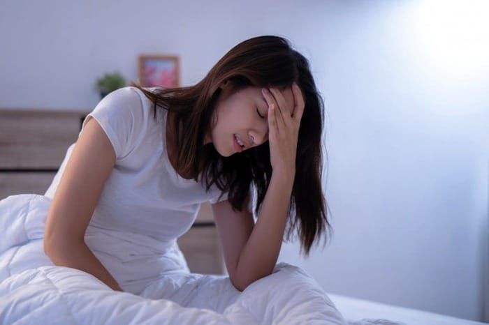 ترفند ساده  برای درمان فوری بی‌خوابی در 2 دقیقه!