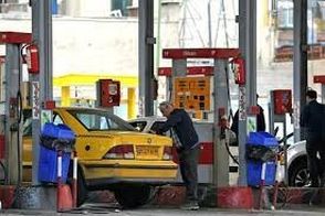 سرقت حرفه‌ای از راننده پراید در پمپ بنزین