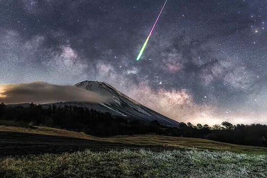 21 عکس شگفت‌انگیز از آسمان شب که تاکنون ندیده‌اید
