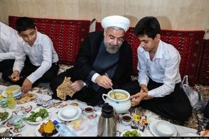 مهمانیِ خاص رئیسی، روحانی و احمدی‌نژاد خبرساز شد