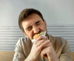 پرخوری شب و آخر شب را اینگونه مهار کنید