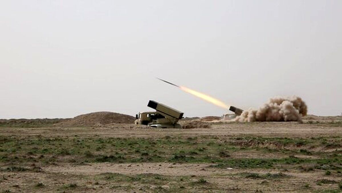 مانور نظامی آذربایجان در نزدیکی مرزهای ایران