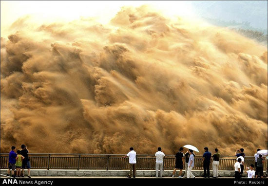 عکس: جریان‌های سیل آسای رودخانه «زرد»