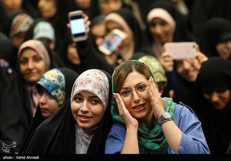 یک امام‌جمعه: دشمنان از دختران با حیا می‌ترسند