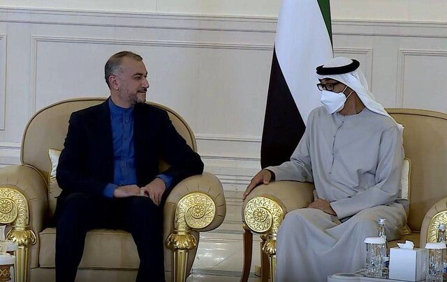 دیدار وزیر خارجه ایران با رییس جدید امارات