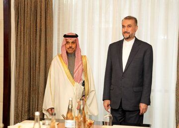 وزیر خارجه عربستان: به تهران سفر می‌کنم