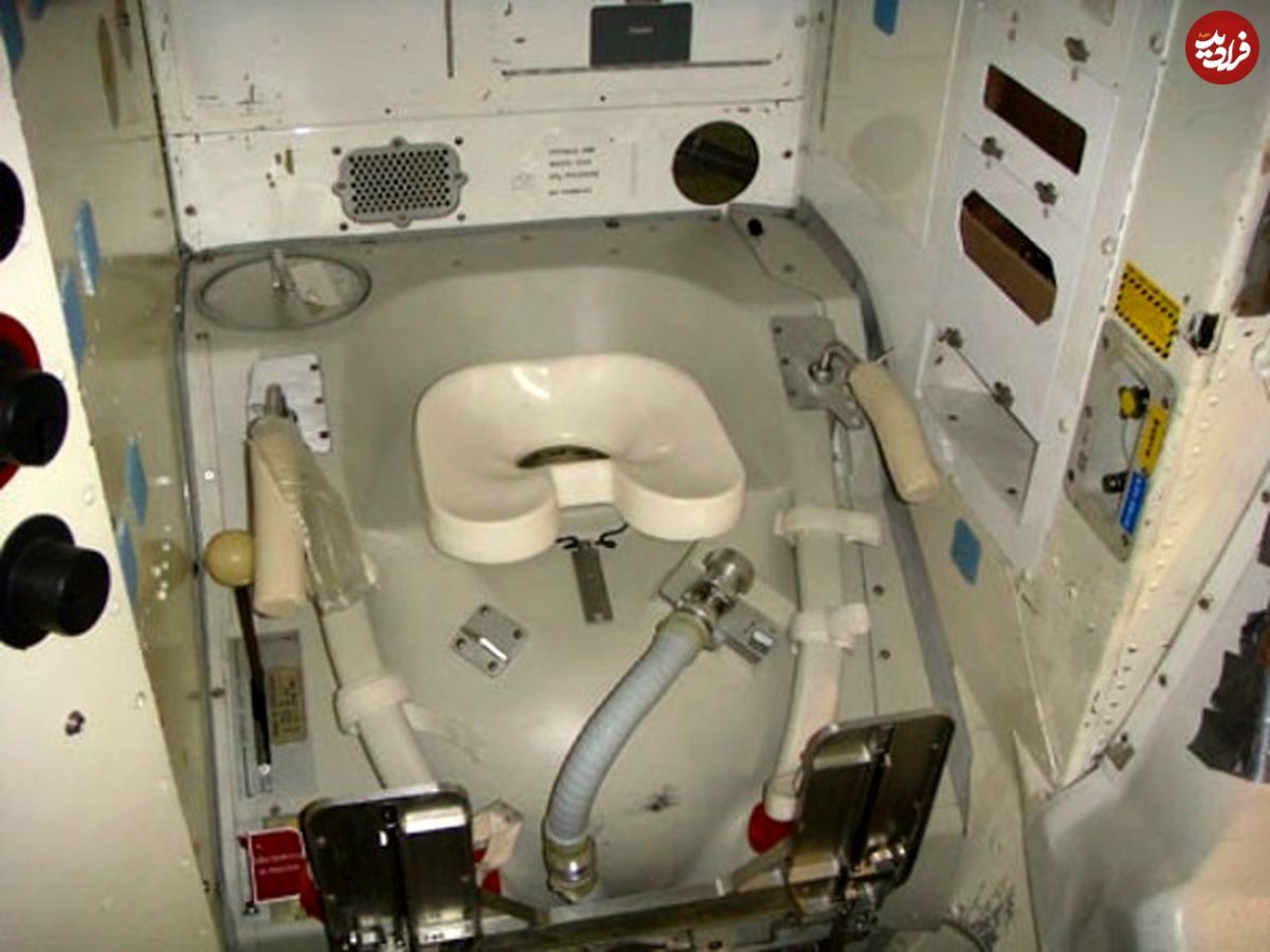 دستشویی رفتن در ایستگاه فضایی چگونه است؟