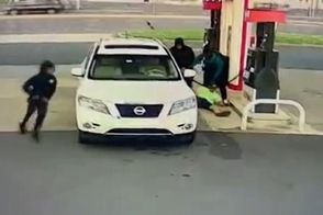 سرقت خودرو در پمپ‌بنزین با خفت‌گیری