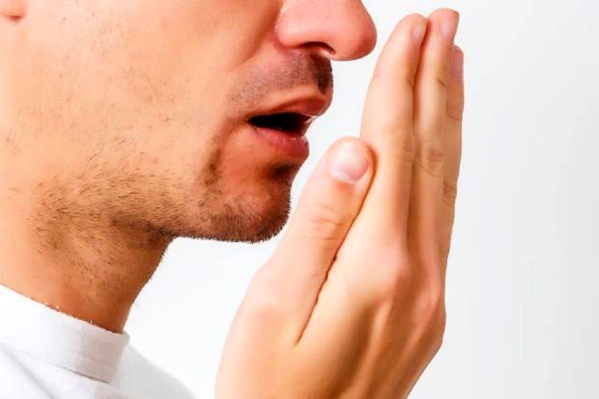 10 راهکار ساده برای رفع بوی بد دهان 