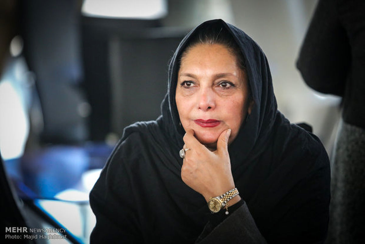 حرف‌های تند خانم کارگردان درباره وضعیت ایران
