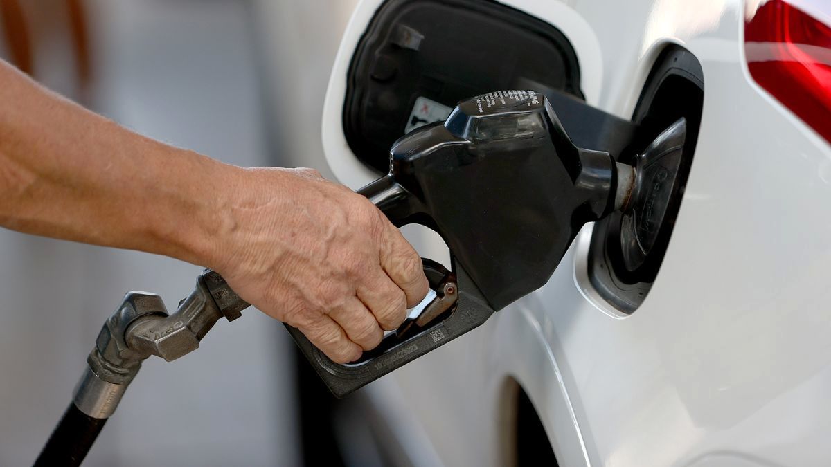 خبر مهم وزیر نفت درباره طرح جدید بنزینی