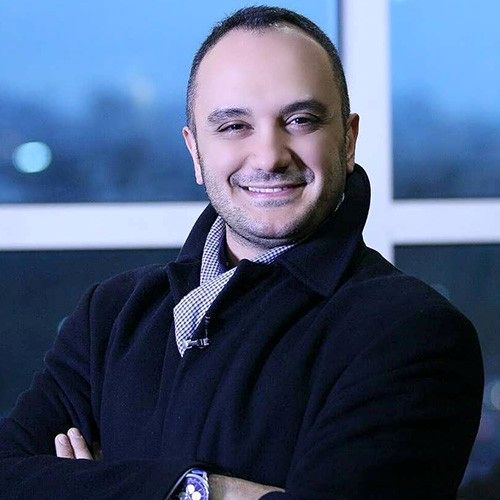 استوری غمگین احسان کرمی که غم غربت دارد