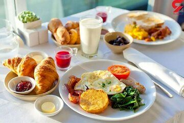 اگر صبحانه نخورید چه اتفاقی برایتان می‌افتد؟