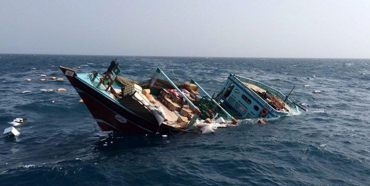 یک لنج در خلیج فارس دچار حادثه شد