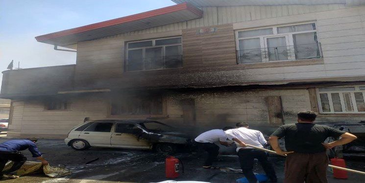 انفجار دو خودروی سواری در مهران