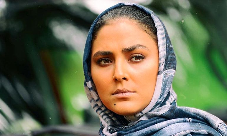 نیم‌رخ فوق جذاب هدی زین‌العابدین زیر نور آفتاب