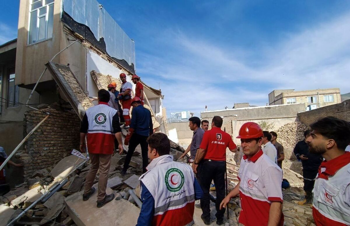 ۲ کشته در حادثه ریزش ساختمان در کرمانشاه